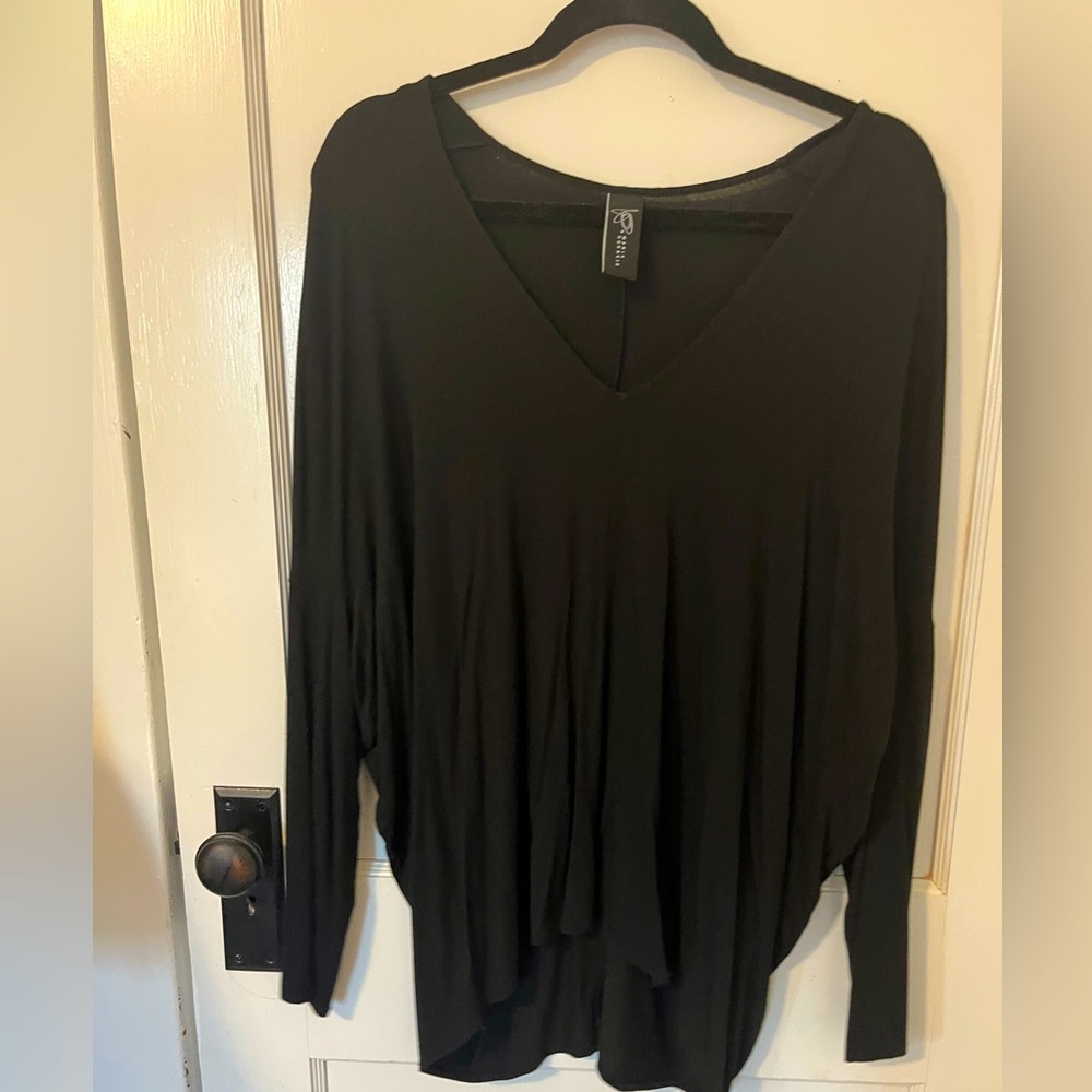 Zero + Mario Cornejo black v neck, long sleeve top in excellent condition